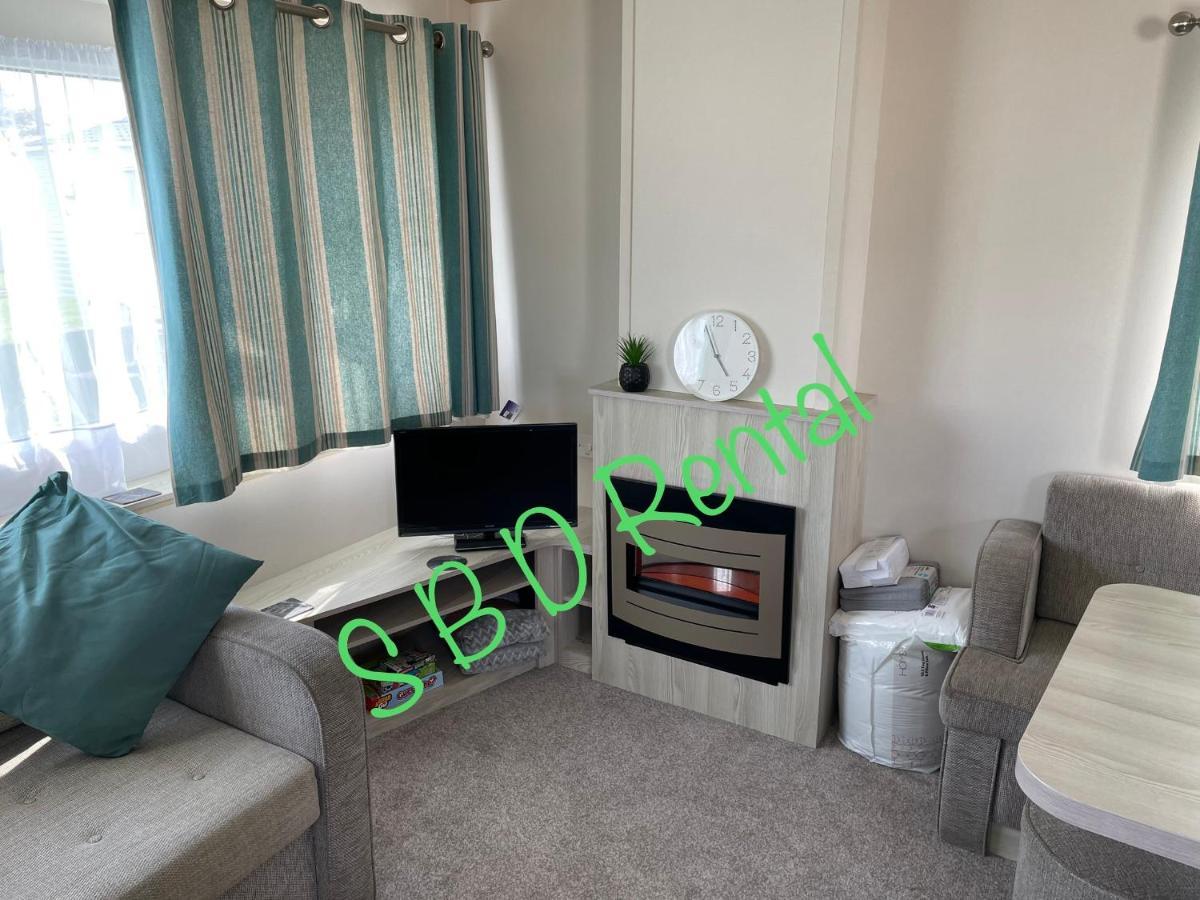 Summer Breeze Deluxe Caravan Rental Saint Osyth Dış mekan fotoğraf