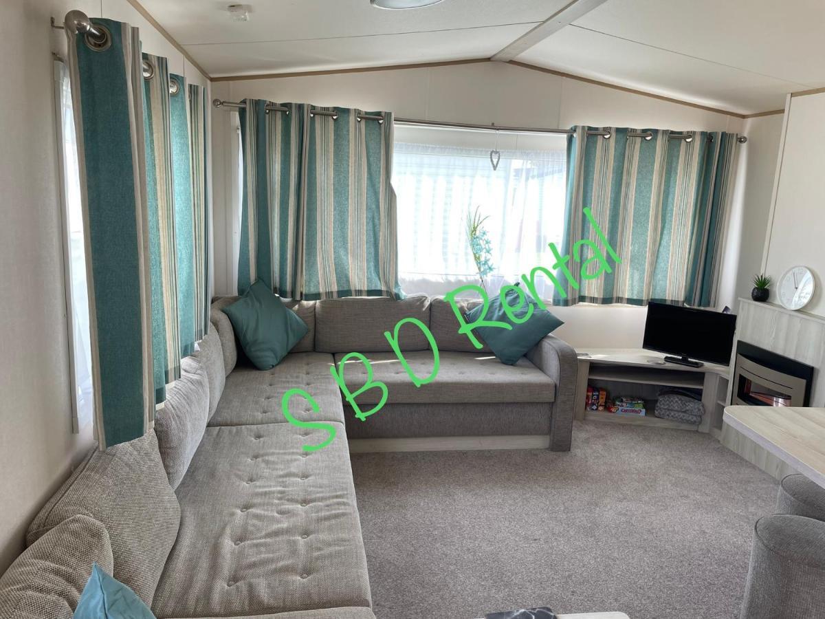 Summer Breeze Deluxe Caravan Rental Saint Osyth Dış mekan fotoğraf