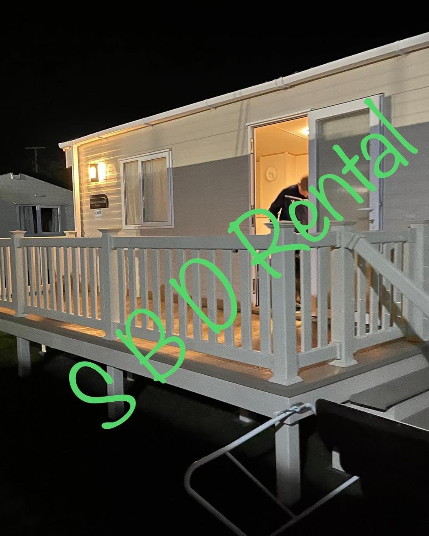 Summer Breeze Deluxe Caravan Rental Saint Osyth Dış mekan fotoğraf